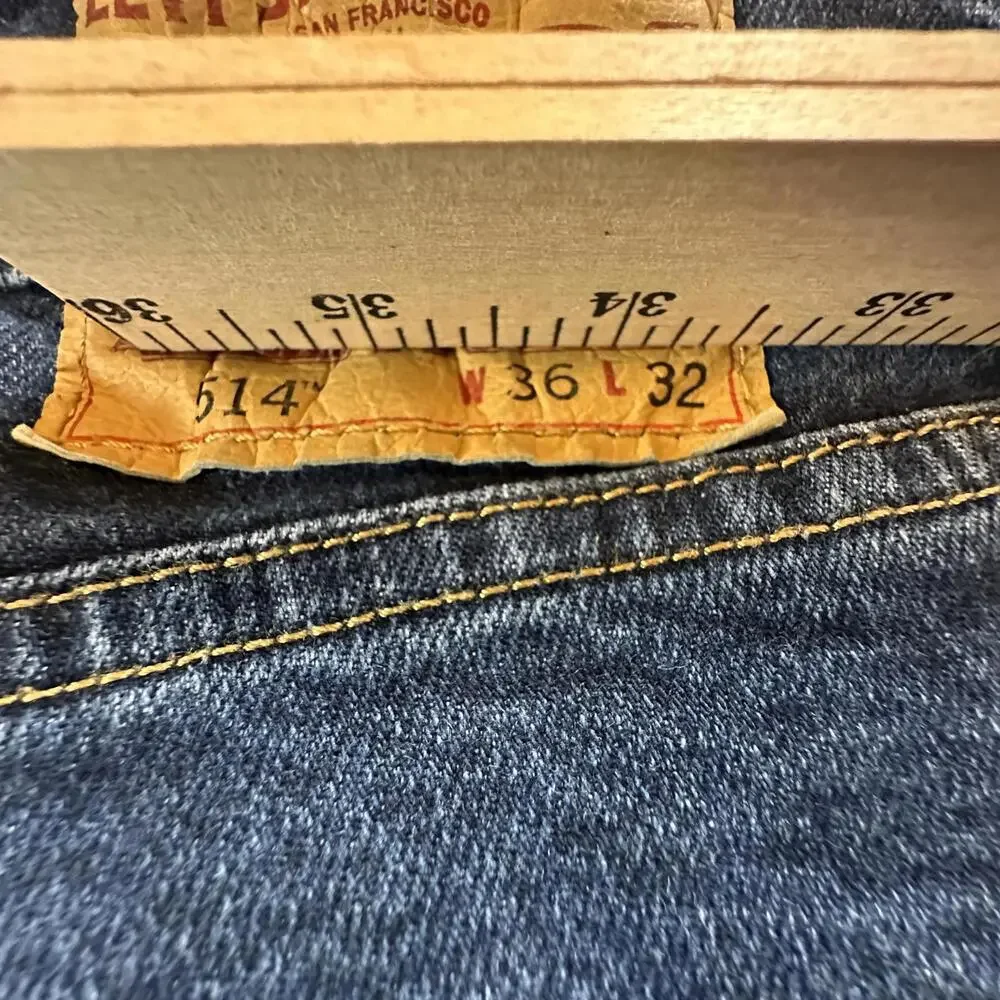 Levi's 514 Straight Fit Jeans - W36 L32 - Classic Dark‎ Wash
